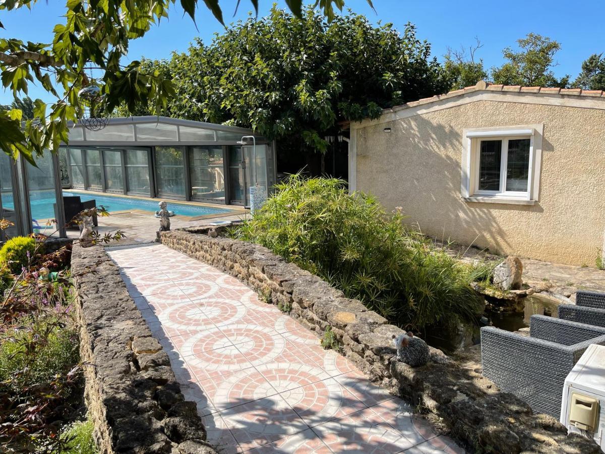 Studio Les Petits Lutins Entraigues-sur-la-Sorgue Екстериор снимка