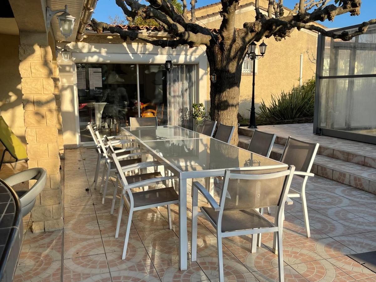 Studio Les Petits Lutins Entraigues-sur-la-Sorgue Екстериор снимка