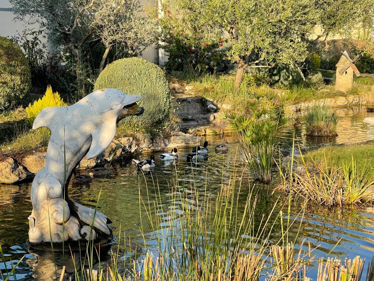 Studio Les Petits Lutins Entraigues-sur-la-Sorgue Екстериор снимка